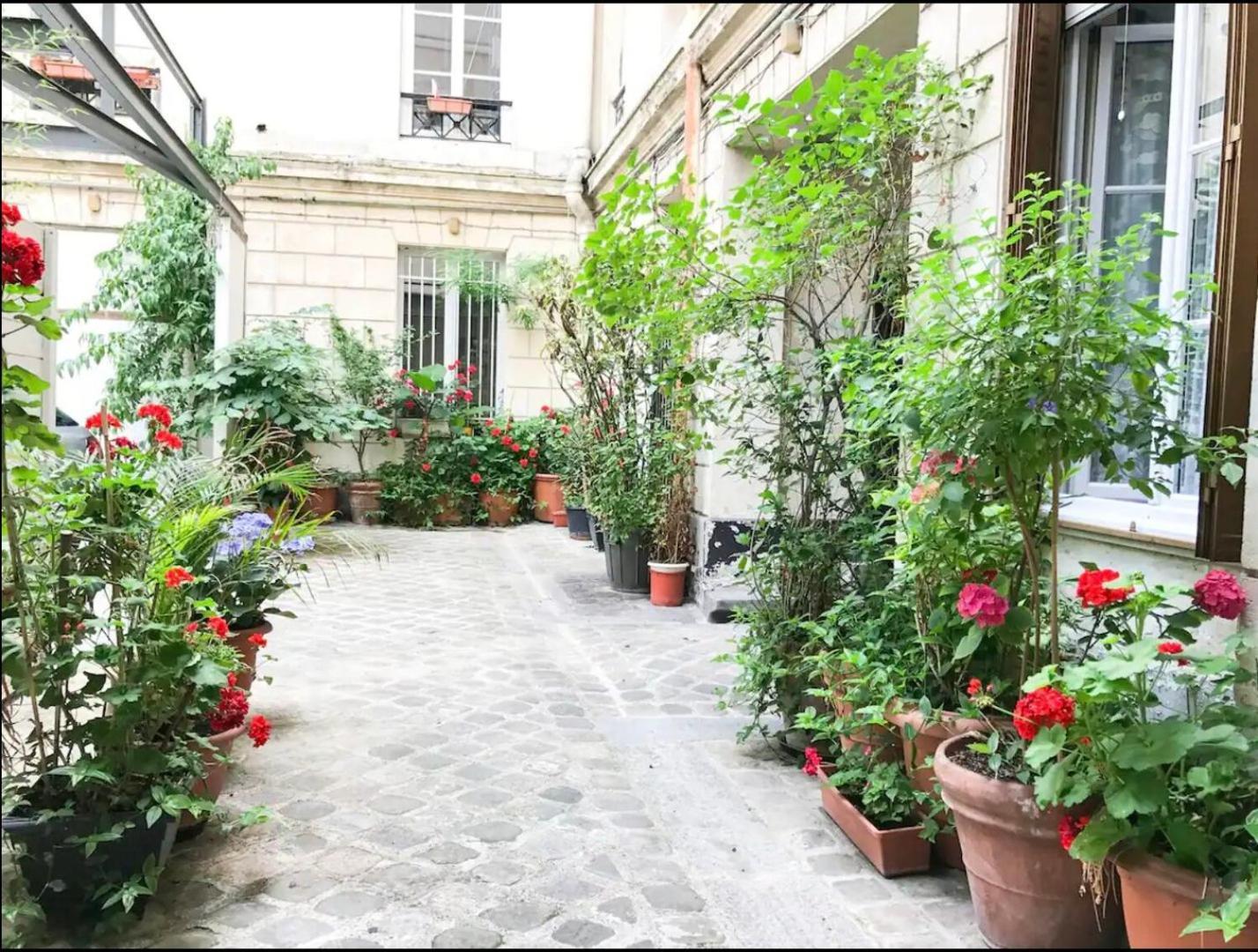 372 Suite Saulnier 2 - Superbe Appartement A Párizs Kültér fotó